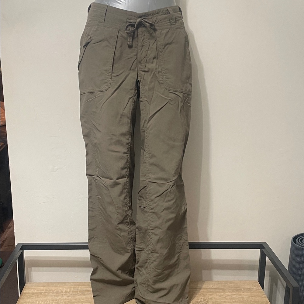 The North Face women’s Olive Pants